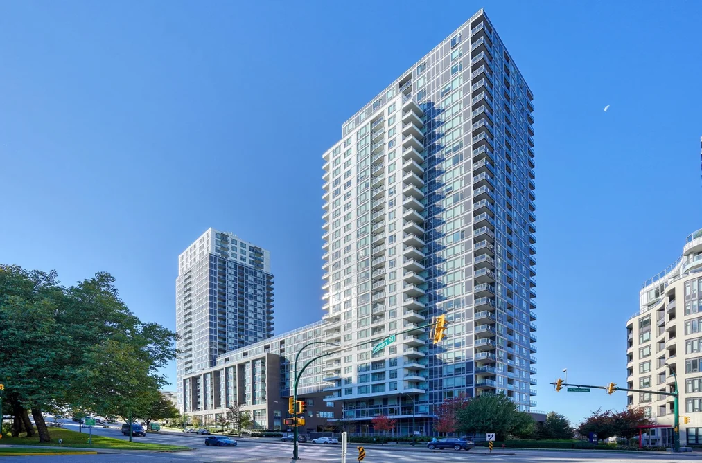 Condo for sale at 1903 5515 Boundary Road Vancouver British Columbia - MLS: R3165015