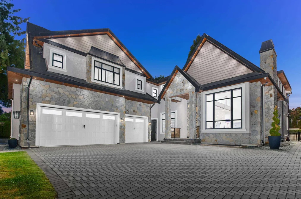 House for sale at 19031 60b Avenue Surrey British Columbia - MLS: R3130456