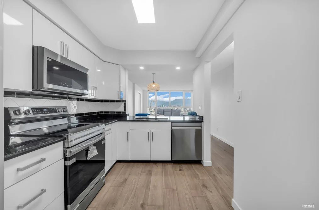 1904 6055 NELSON AVENUE, Burnaby BC V5H 4L4, Burnaby BC — Residential for Sale - Photo 3