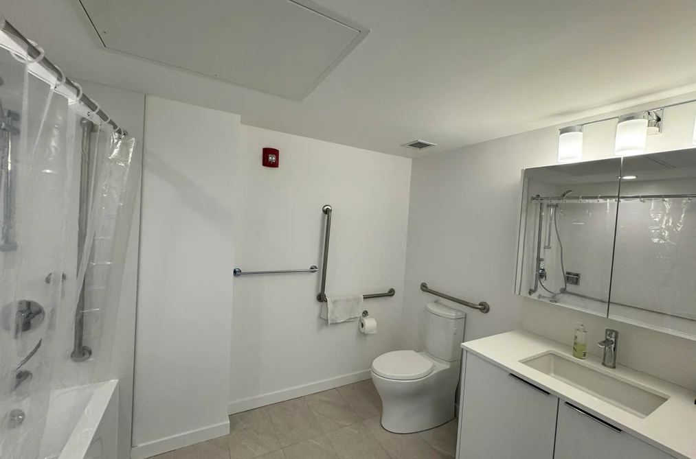 1905 10333 133 STREET, Surrey BC V3T 0V1, Surrey BC — Residential for Sale - Photo 7