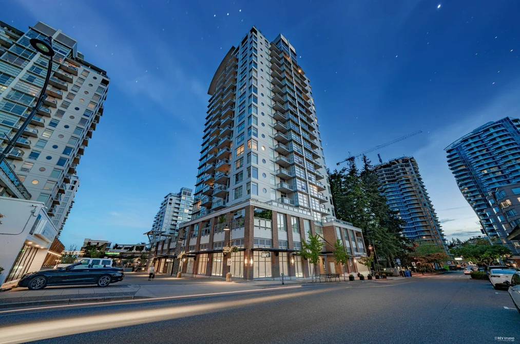Condo for sale at 1905 15152 Russell Avenue White Rock British Columbia - MLS: R3108483