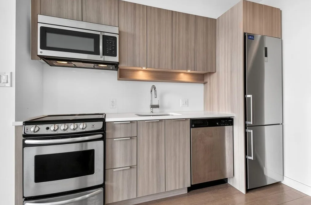 1907 13308 CENTRAL AVENUE, Surrey BC V3T 0M4, Surrey BC — Residential for Sale - Photo 6