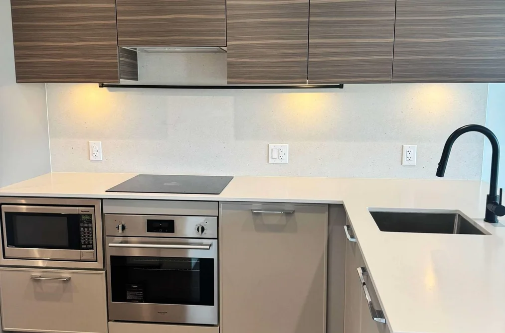 Condo for sale at 1908 13725 George Junction Surrey British Columbia - MLS: R3004911