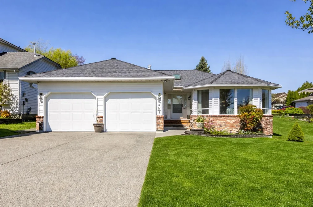 House for sale at 19091 61a Avenue Surrey British Columbia - MLS: R3109344