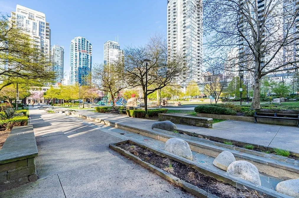1910 1111 RICHARDS STREET, Vancouver BC V6B 0S3, Vancouver BC — Residential for Sale - Photo 4