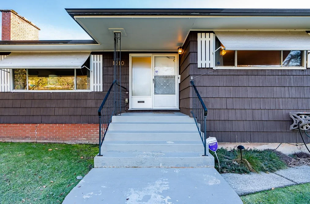 1910 HOLDOM AVENUE, Burnaby BC V5B 3W3, Burnaby BC — Residential for Sale - Photo 4