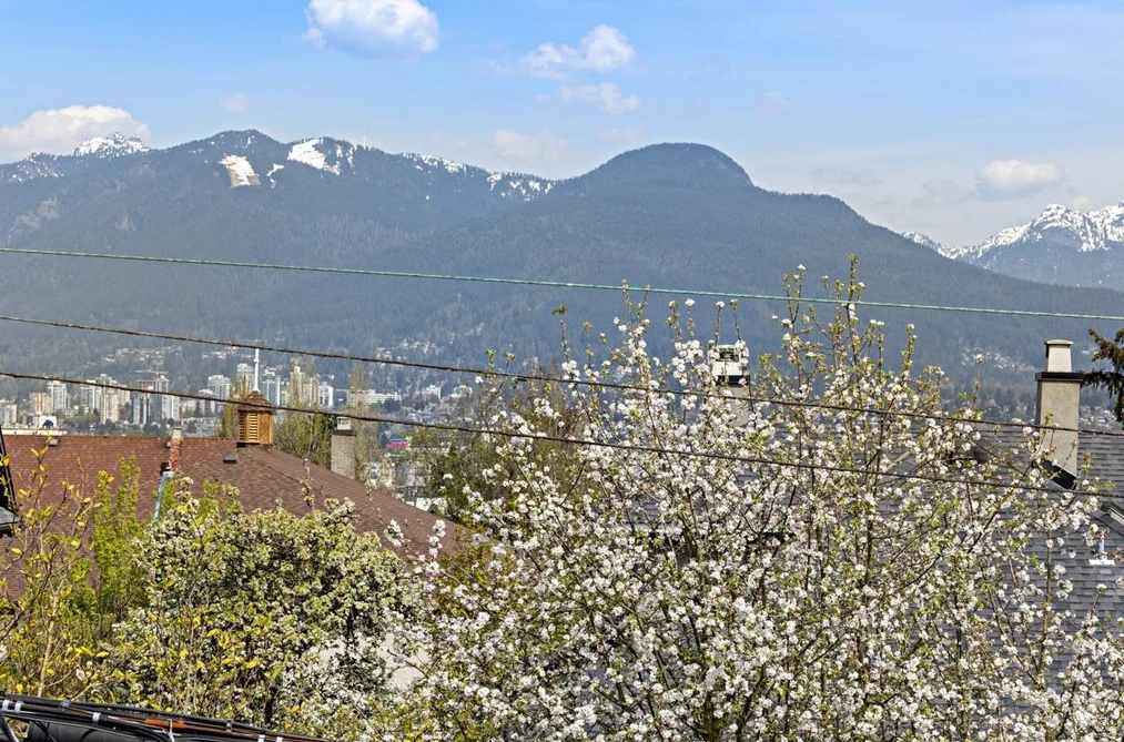 1923 PARKER STREET, Vancouver BC V5L 2L2, Vancouver BC — Residential Income for Sale — Photo 33 of 40