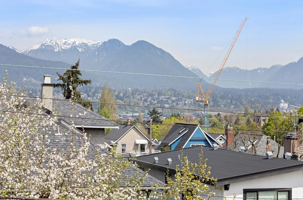 1923 PARKER STREET, Vancouver BC V5L 2L2, Vancouver BC — Residential Income for Sale — Photo 34 of 40