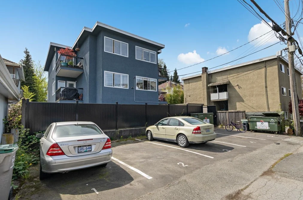 1923 PARKER STREET, Vancouver BC V5L 2L2, Vancouver BC — Residential Income for Sale — Photo 37 of 40