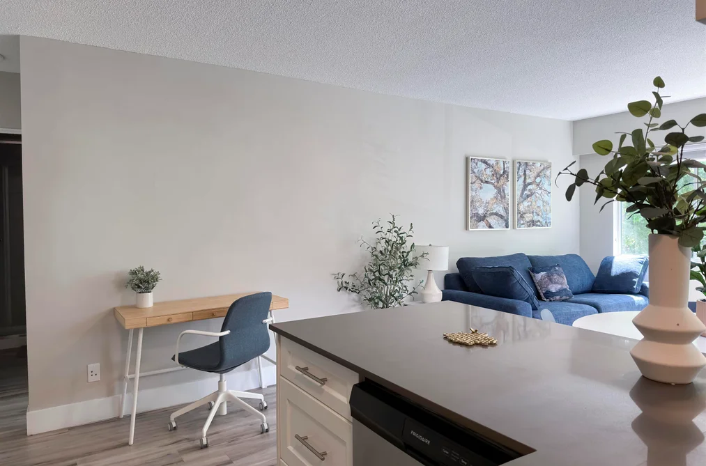 1923 PARKER STREET, Vancouver BC V5L 2L2, Vancouver BC — Residential Income for Sale — Photo 5 of 40