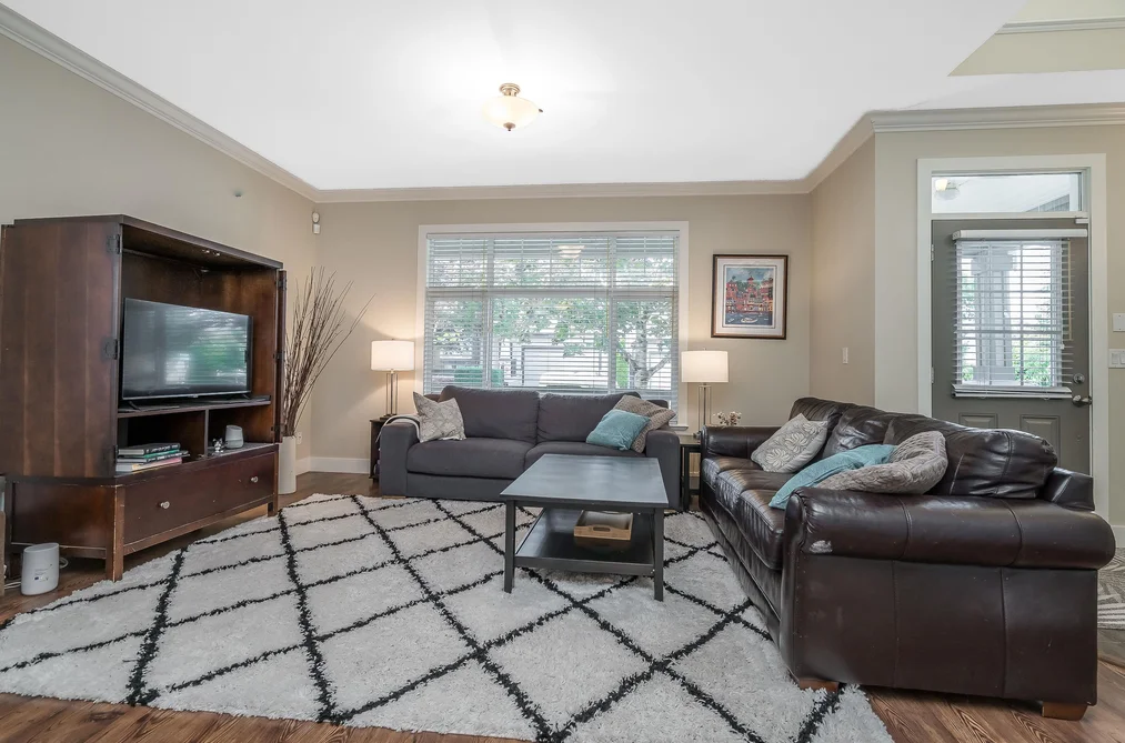 19232 68A AVENUE, Surrey BC V4N 0B6, Surrey BC — Residential for Sale - Photo 2