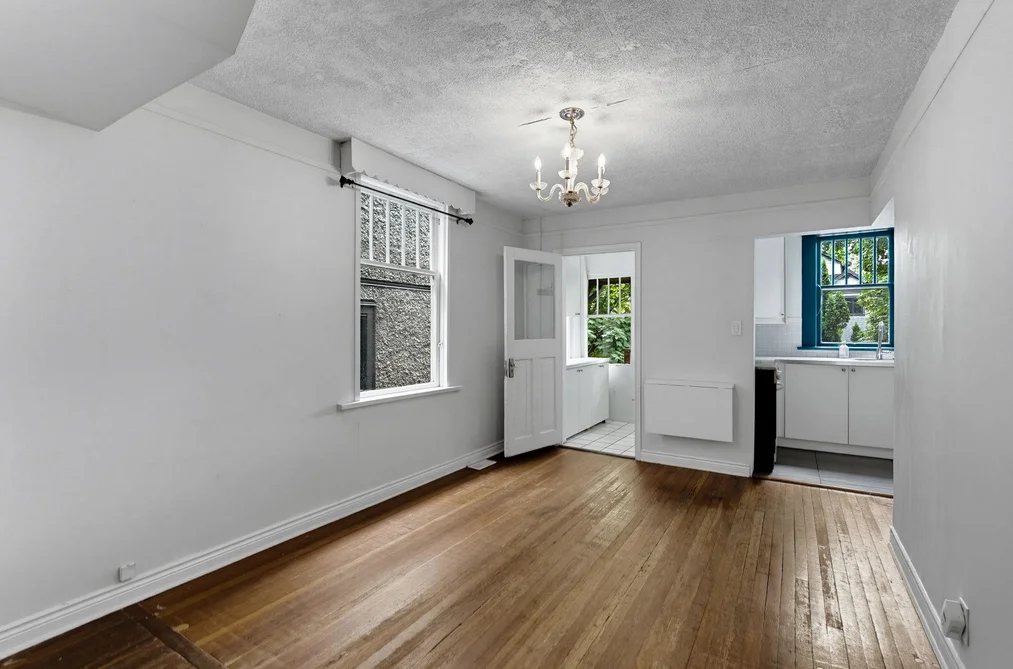 1924 KITCHENER STREET, Vancouver BC V5L 2W7, Vancouver BC — Residential for Sale — Photo 2 of 33