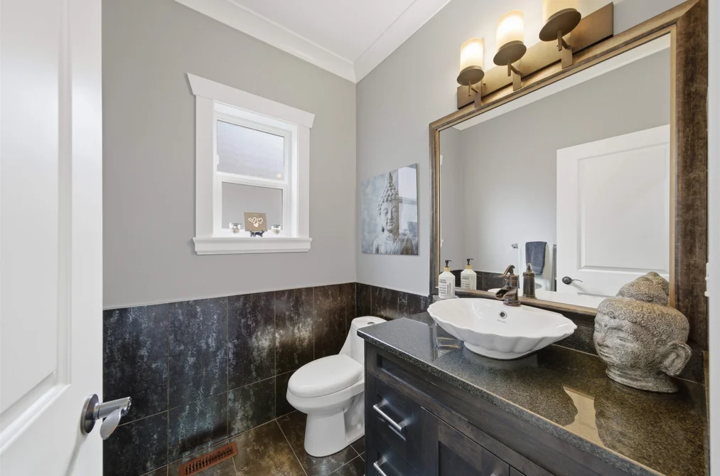 1925 MERLOT BOULEVARD, Abbotsford BC V4X 0A6, Abbotsford BC — Residential for Sale - Photo 4