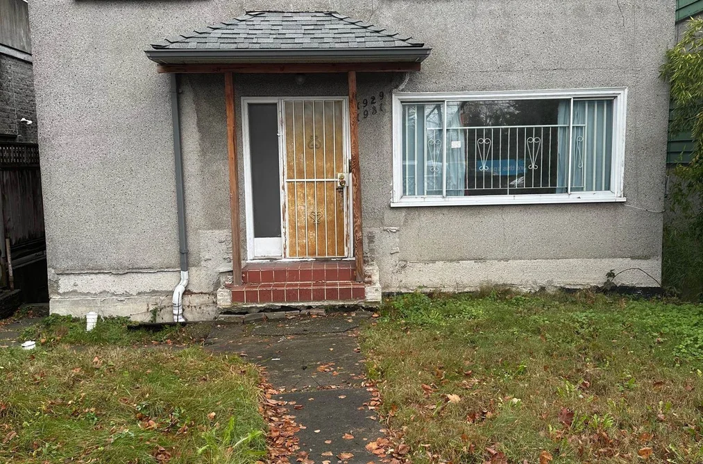 House for sale at 1929 E Broadway Vancouver British Columbia - MLS: R2899921