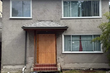 1929 E Broadway, Vancouver, BC - MLS: R2899921