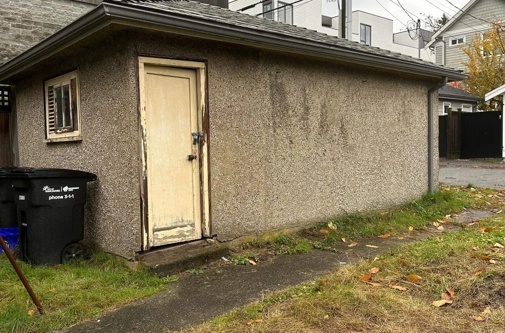 1929 E BROADWAY, Vancouver BC V5N 1W4, Vancouver BC — Residential for Sale - Photo 3