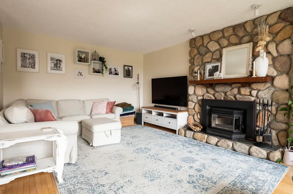 1930 RANCH ROAD, Roberts Creek BC V0N 2W5, Roberts Creek BC — Residential for Sale - Photo 5