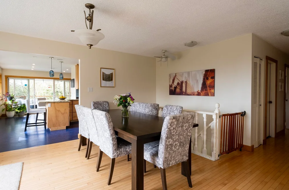 1930 RANCH ROAD, Roberts Creek BC V0N 2W5, Roberts Creek BC — Residential for Sale - Photo 6
