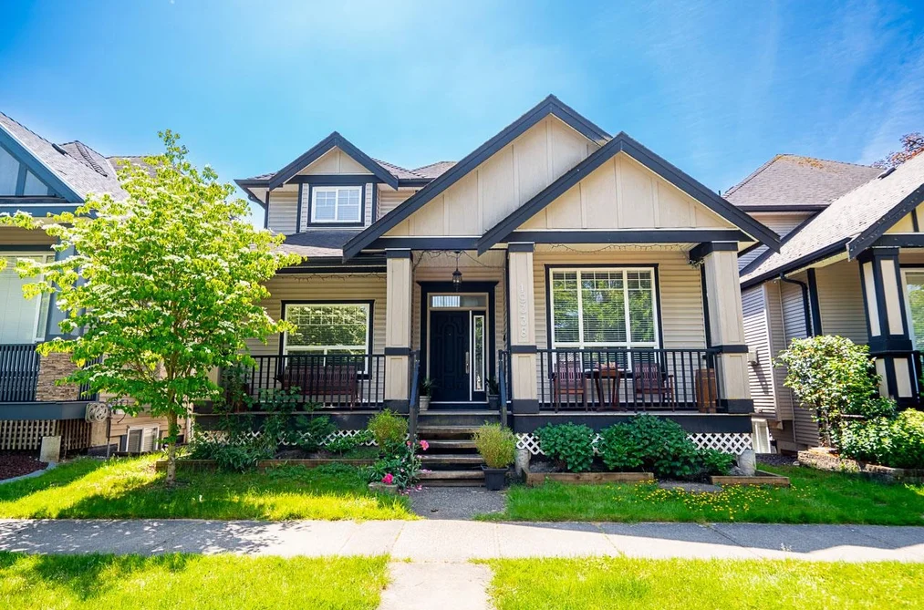 House for sale at 19338 72a Avenue Surrey British Columbia - MLS: R3149963