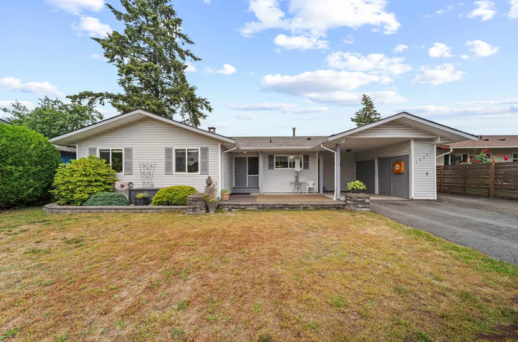 19347 117B AVENUE, Pitt Meadows BC V3Y 1C4, Pitt Meadows BC — Residential for Sale - Photo 2