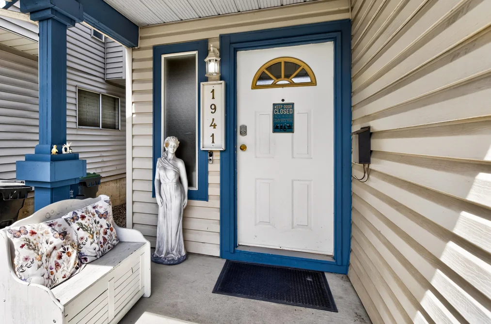 1941 LANGAN AVENUE, Port Coquitlam BC V3C 1L1, Port Coquitlam BC — Residential for Sale - Photo 3