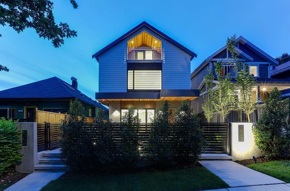 Half Duplex for sale at 1943 E 6th Avenue Vancouver British Columbia - MLS: R3102234