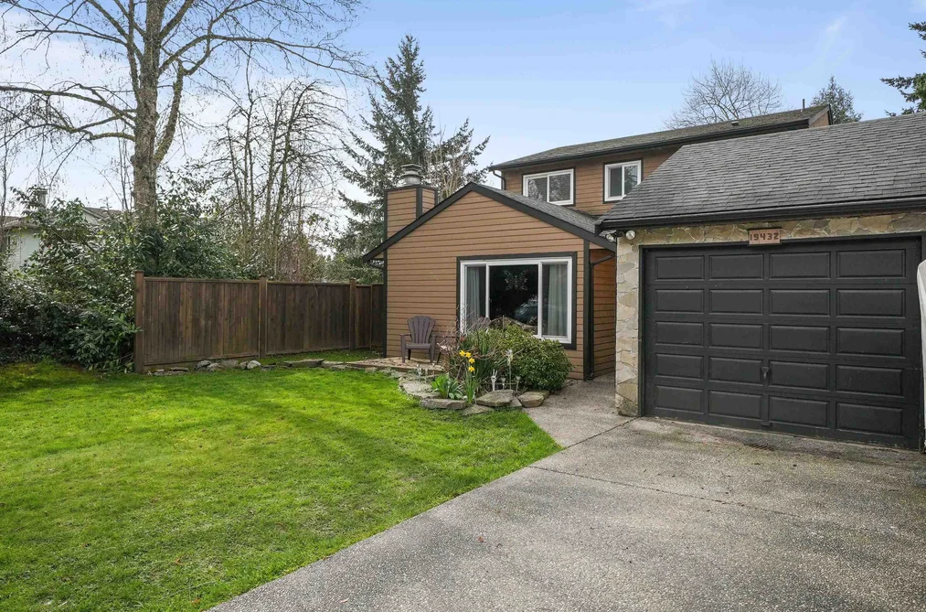 House for sale at 19432 62 Avenue Surrey British Columbia - MLS: R3117889