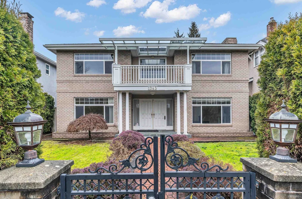 1945 W 44th Ave, Vancouver, BC - MLS: R3177289