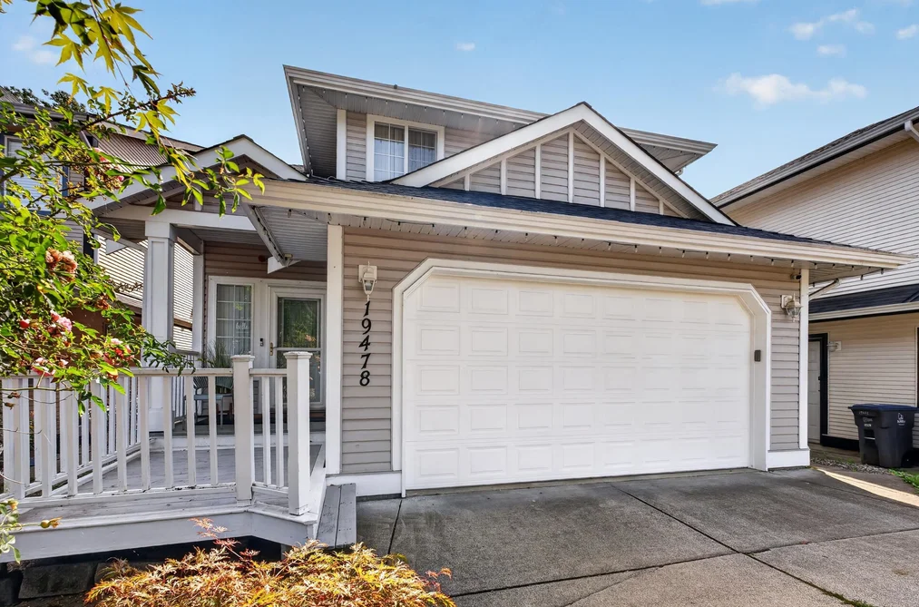 19478 61 Avenue, Surrey, BC - MLS: R3164651 - Photo 4 19478 61 Avenue, Surrey, BC - MLS: R3164651 - Photo 4