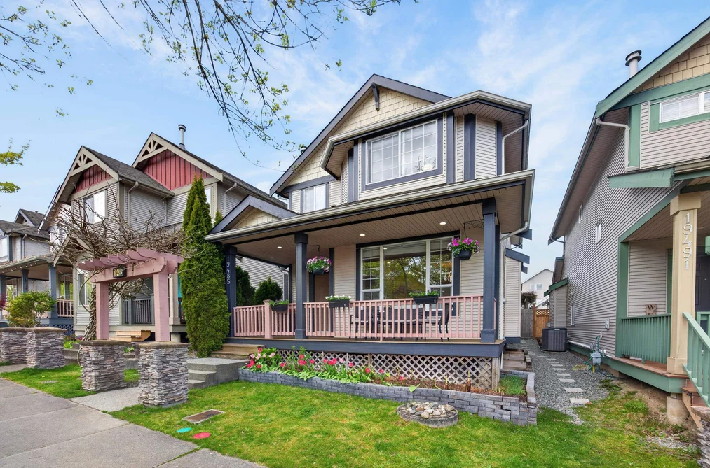 House for sale at 19485 66a Avenue Surrey British Columbia - MLS: R3114190
