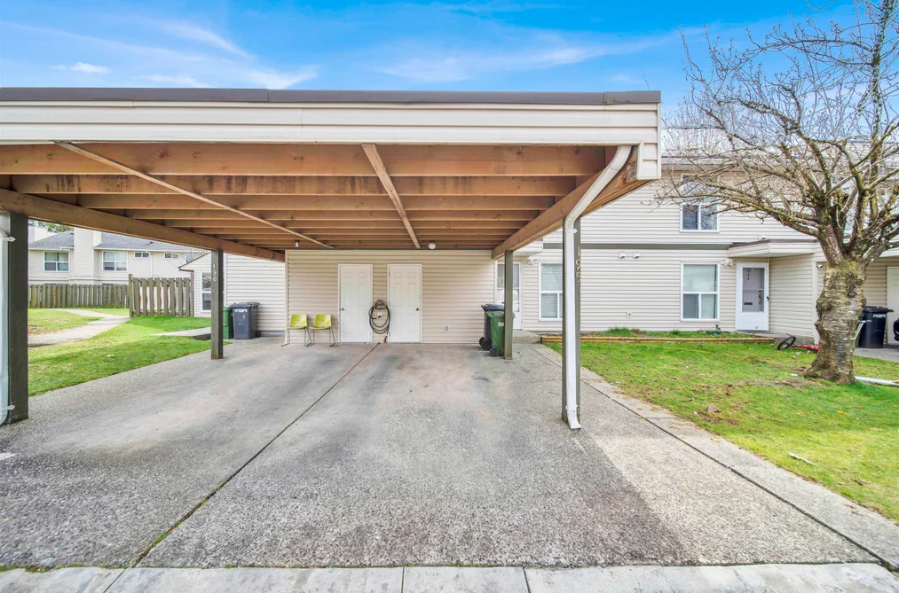 195 32550 MACLURE ROAD, Abbotsford BC V2T 4N3, Abbotsford BC — Residential for Sale - Photo 2