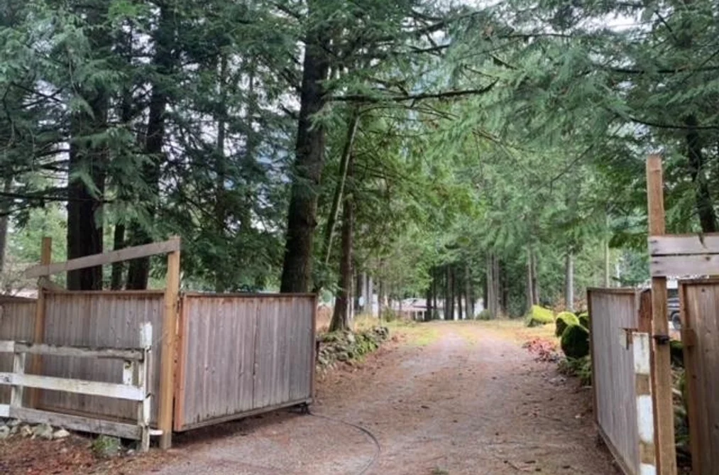 19552 SILVER SKAGIT ROAD, Hope BC V0X 1L2, Hope BC — Residential for Sale - Photo 3