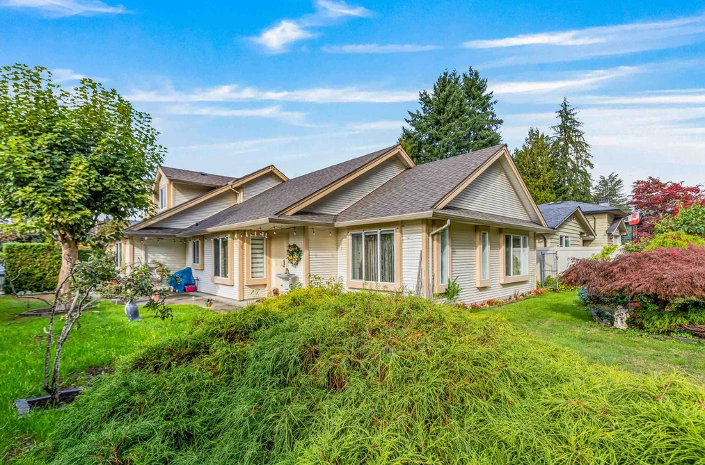 19573 116B AVENUE, Pitt Meadows BC V3Y 1R8, Pitt Meadows BC — Residential for Sale - Photo 2