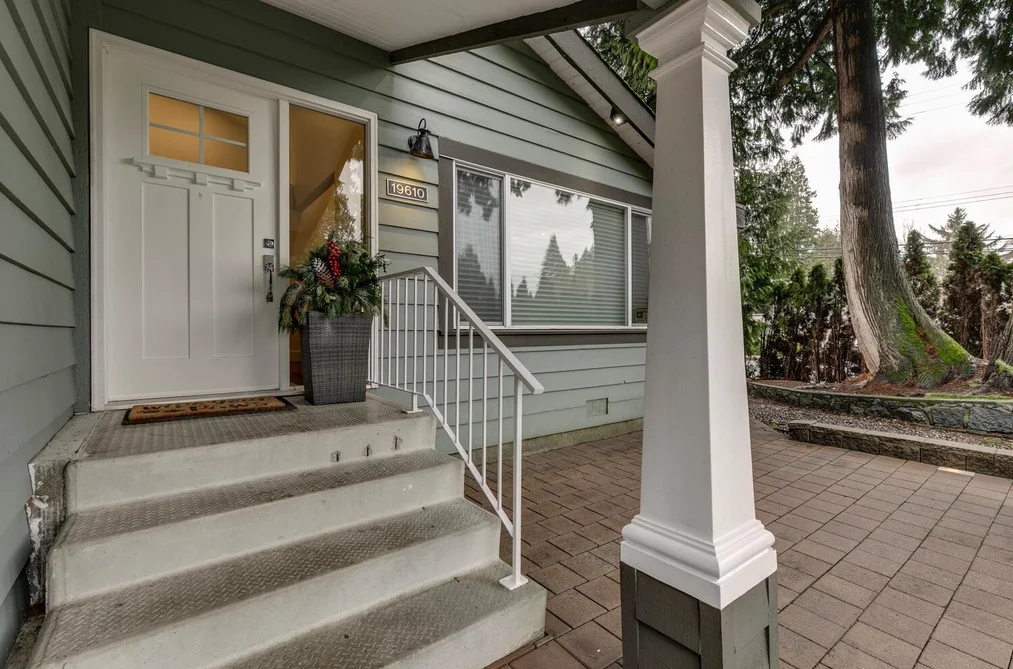 19610 117A AVENUE, Pitt Meadows BC V3Y 1R8, Pitt Meadows BC — Residential for Sale - Photo 2