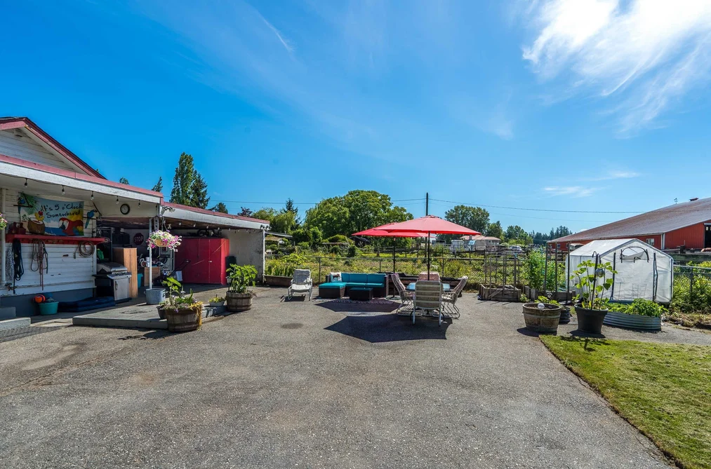 19636 8 AVENUE, Langley BC V2Z 1W1, Langley BC — Residential for Sale — Photo 6 of 40