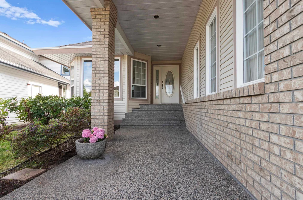 19658 CEDAR LANE, Pitt Meadows BC V3Y 2E4, Pitt Meadows BC — Residential for Sale - Photo 3