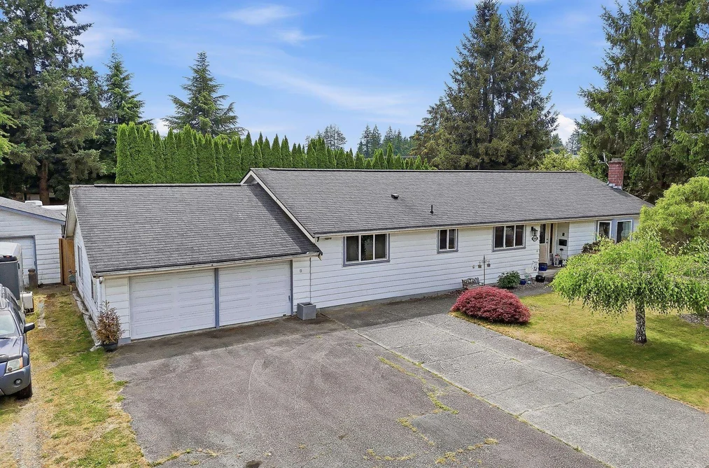 House for sale at 19660 35a Avenue Langley British Columbia - MLS: R3141621