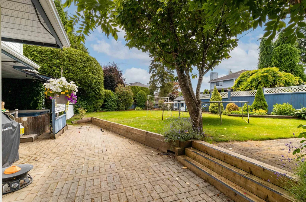 19660 CEDAR LANE, Pitt Meadows BC V3Y 2E4, Pitt Meadows BC — Residential for Sale — Photo 23 of 28