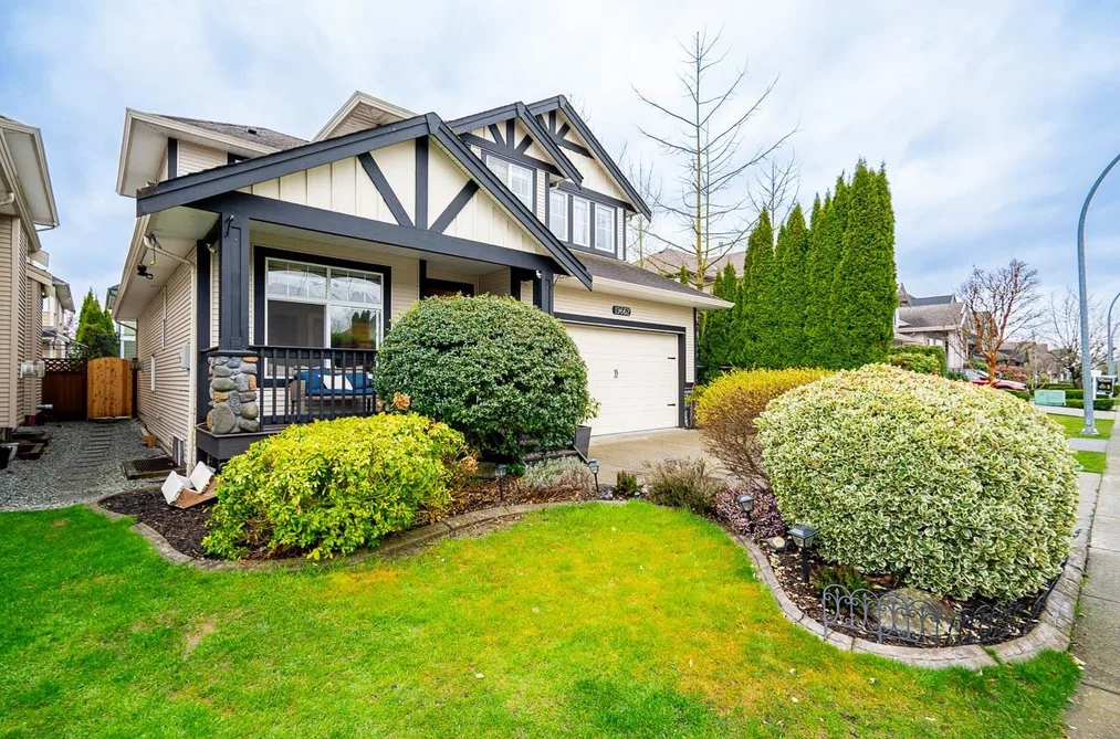 19662 73A AVENUE, Langley BC V2Y 3C4, Langley BC — Residential for Sale - Photo 4