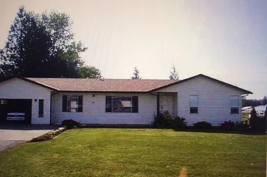 1967 Queen St, Abbotsford, BC - MLS: R3156262