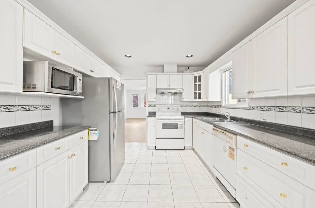 1968 E 39TH AVENUE, Vancouver, BC — Residential for Sale — Photo 14 of 26