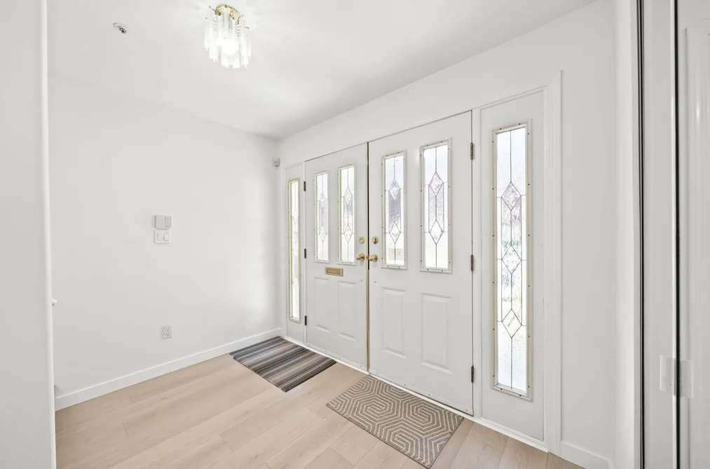 1968 E 39TH AVENUE, Vancouver, BC — Residential for Sale - Photo 2