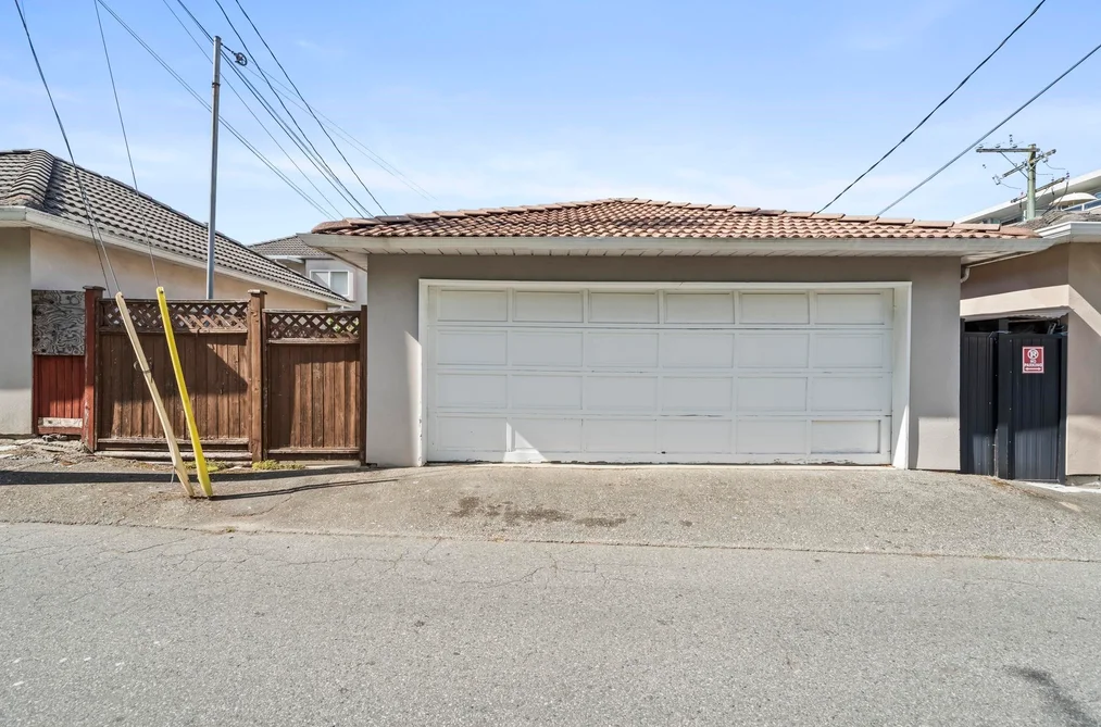 1968 E 39TH AVENUE, Vancouver, BC — Residential for Sale — Photo 25 of 26