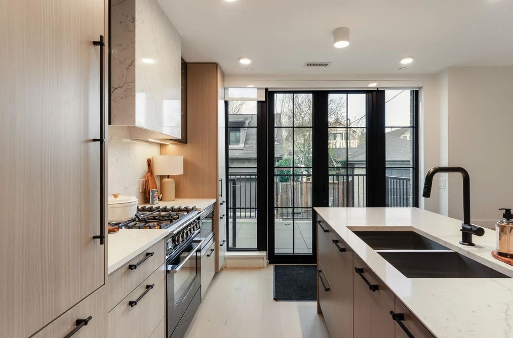 197 W KING EDWARD AVE STREET, Vancouver BC V5Y 4B4, Vancouver BC — Residential for Sale - Photo 3