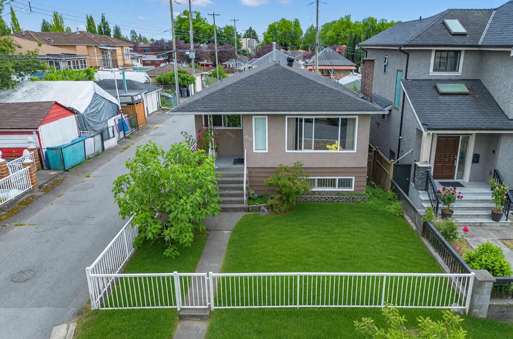 1972 E 51ST AVENUE, Vancouver BC V5P 1V9, Vancouver BC — Residential for Sale - Main Photo