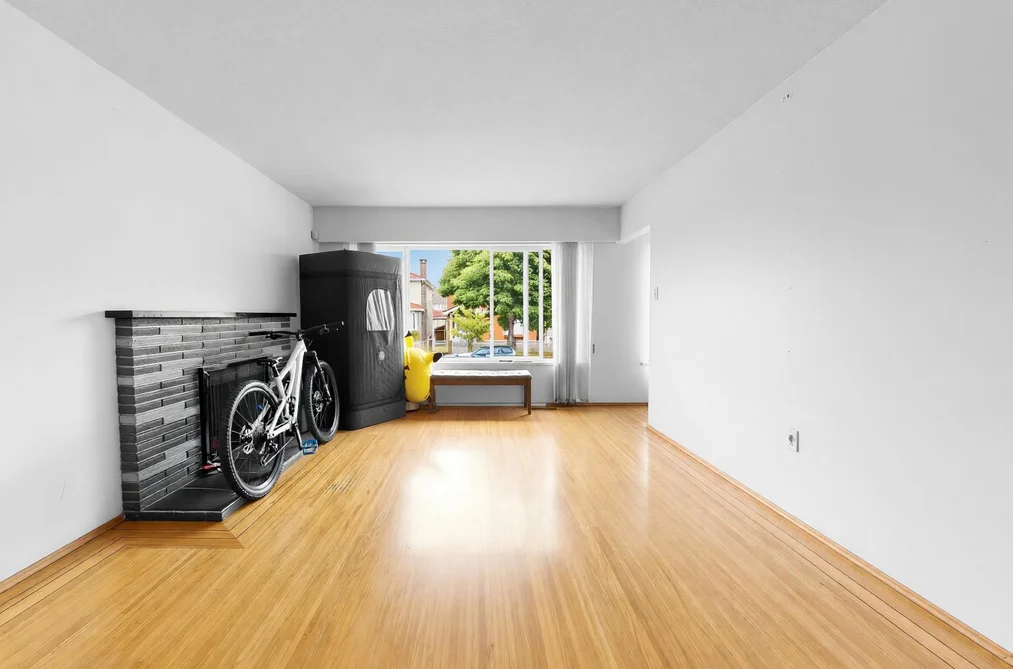 1972 E 51ST AVENUE, Vancouver BC V5P 1V9, Vancouver BC — Residential for Sale — Photo 4 of 28