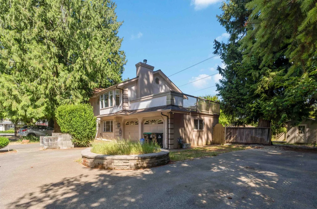 House for sale at 19741 47 Avenue Langley British Columbia - MLS: R3138616