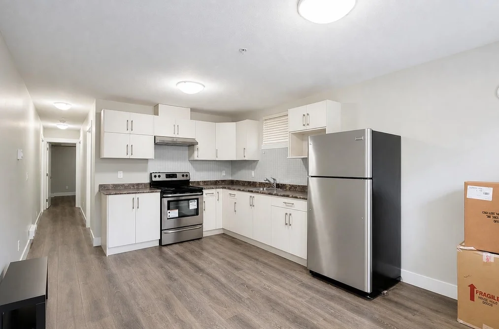 1975 COQUITLAM AVENUE, Port Coquitlam BC V3B 1J2, Port Coquitlam BC — Residential for Sale — Photo 34 of 40