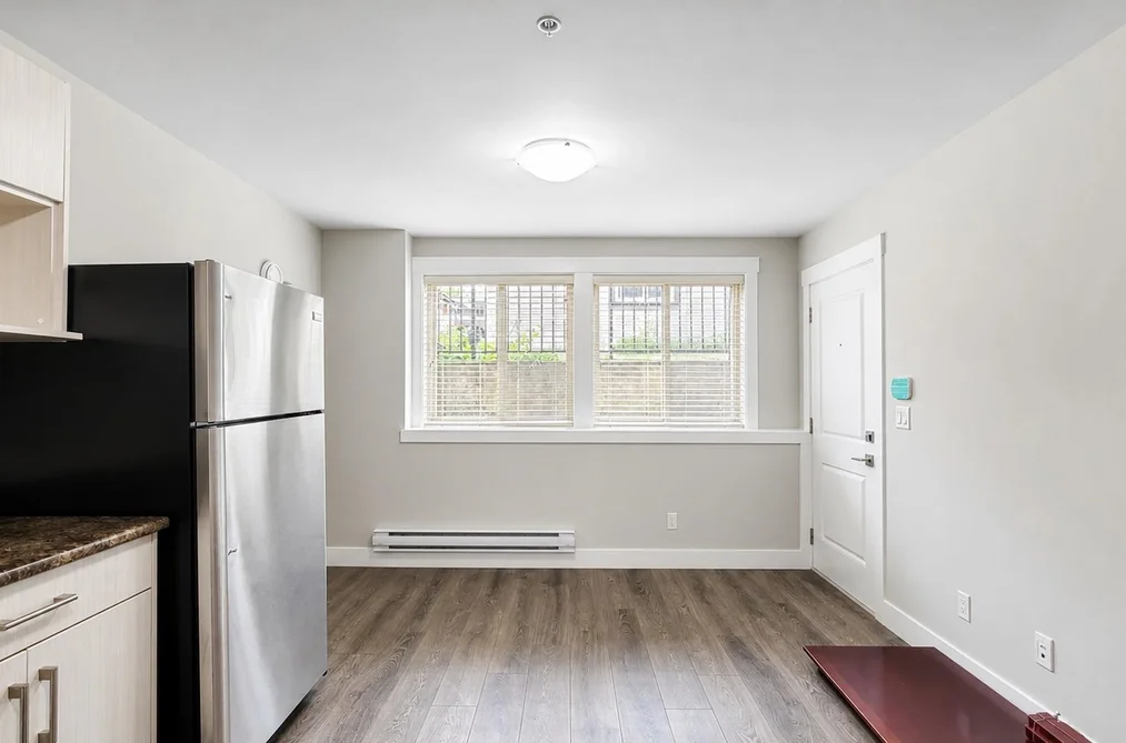 1975 COQUITLAM AVENUE, Port Coquitlam BC V3B 1J2, Port Coquitlam BC — Residential for Sale — Photo 35 of 40