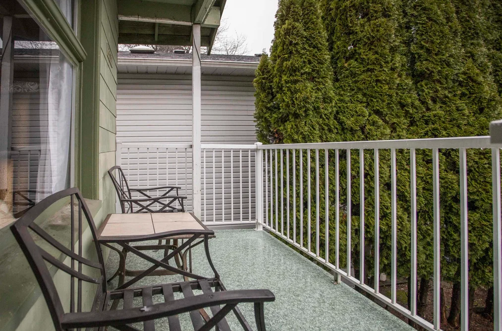 1976 WARWICK AVENUE, Port Coquitlam BC V3C 1L6, Port Coquitlam BC — Residential for Sale - Photo 4